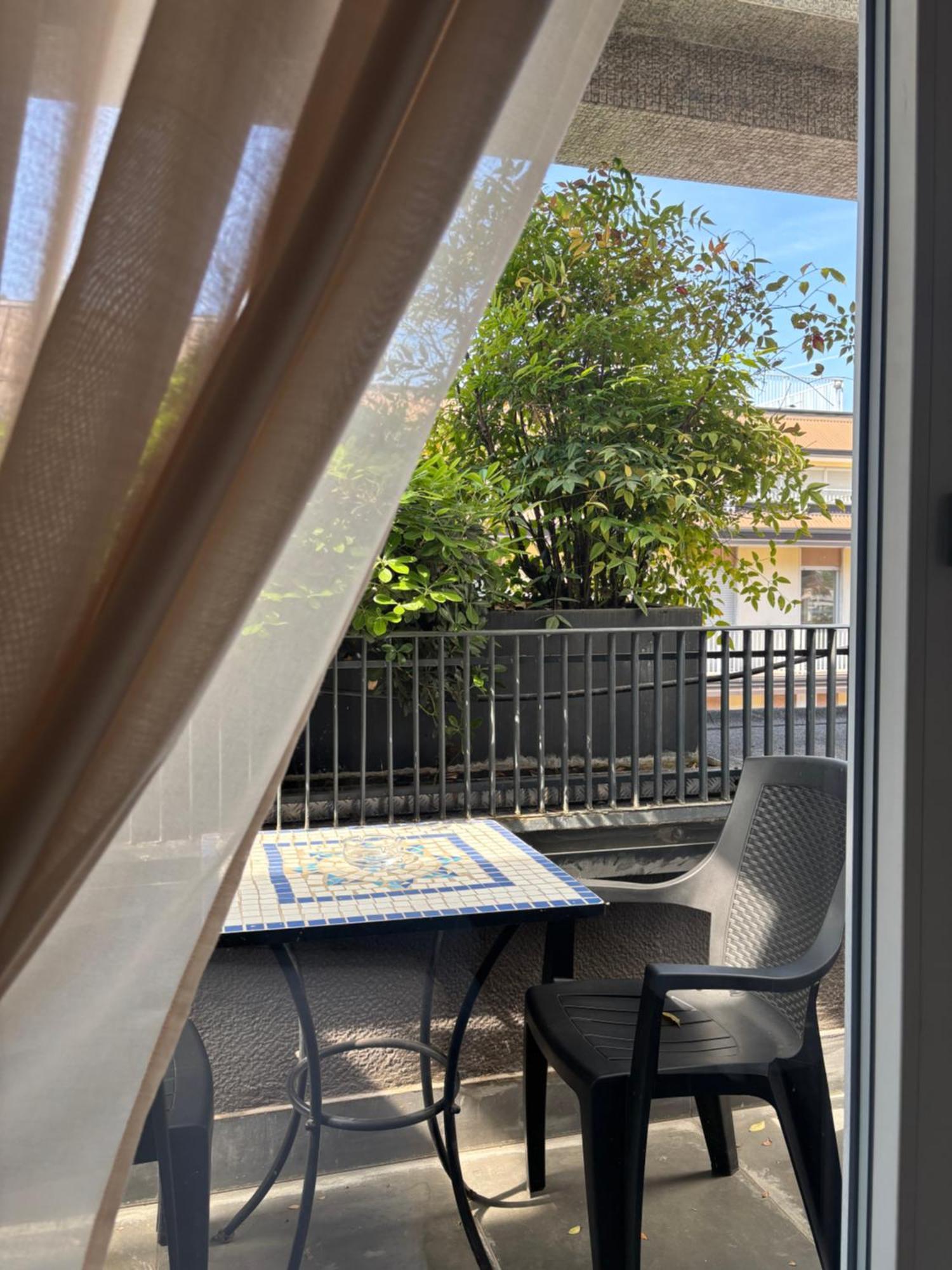 Enjoy Garden - Flavio Baracchini 9 - Rooms Милано Екстериор снимка